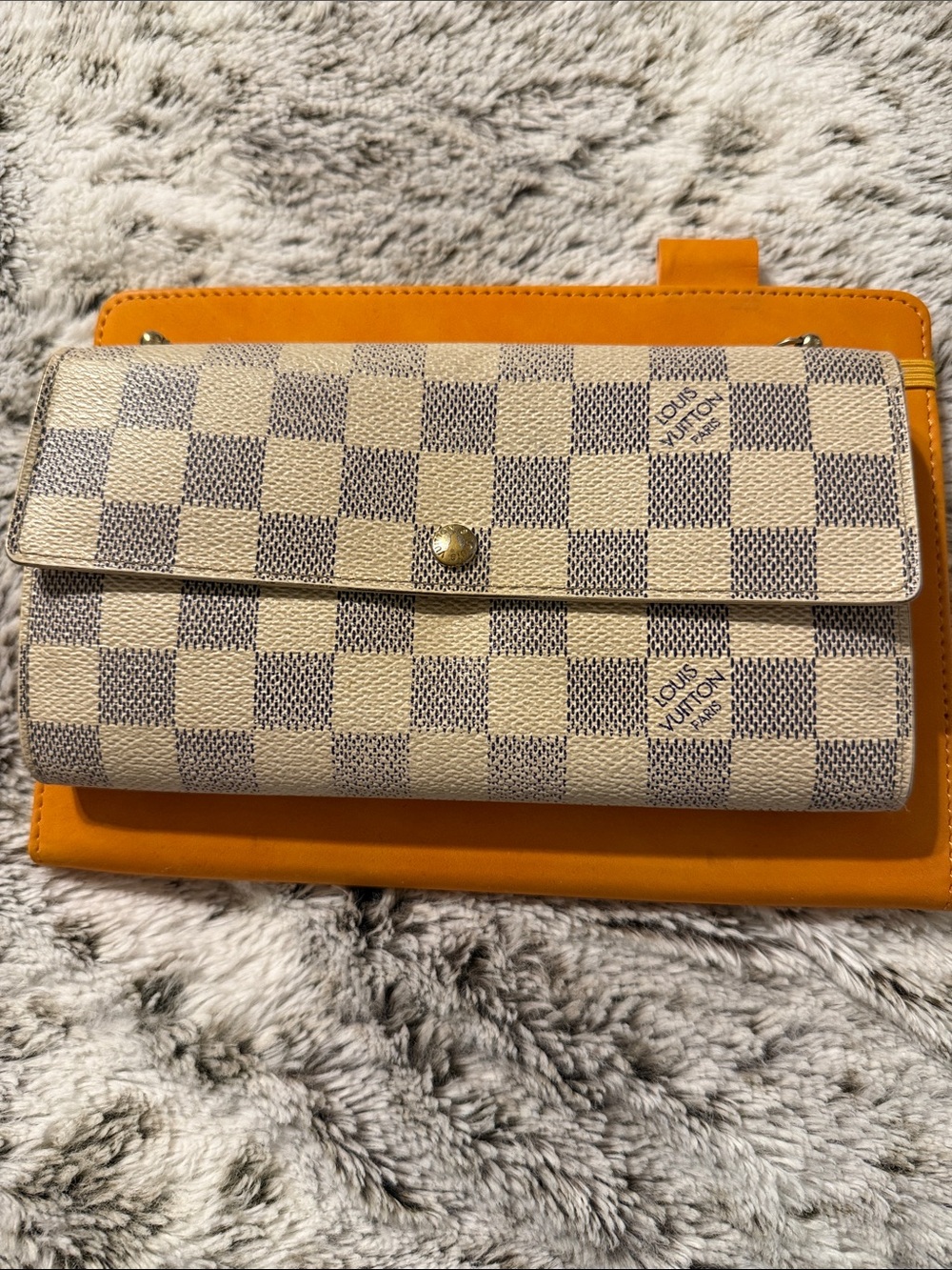 LV wallet